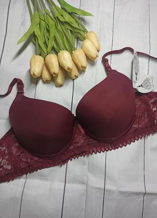 Бордові бюсти 75в,80в.
