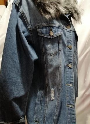⛔✅ подовжена джинсування оверсайз рванка потертості куртка джинс комір хутро відстібної вимір8 фото