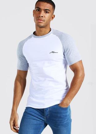 Футболка boohoo muscle fit man signature raglan