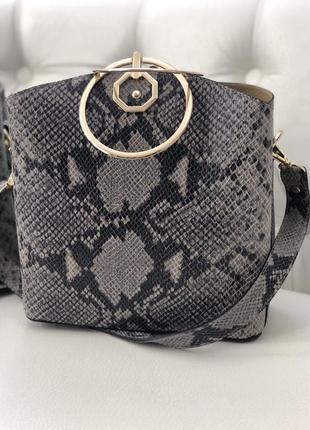 Жіноча шкіряна сумка італія нова колекція