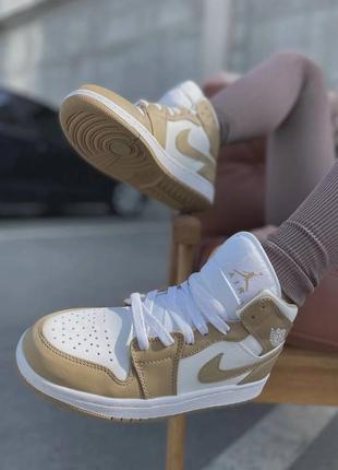 Шкіряні високі кросівки nike air jordan white beige