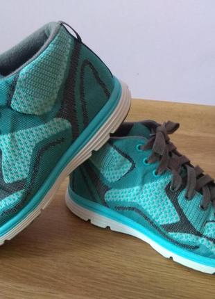 Легкі кеди - кросівки 39 розмір