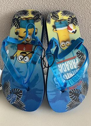 Босоніжки, шльопанці, сандалі, аквашузи мінйони, в‘єтнамки на резинці
