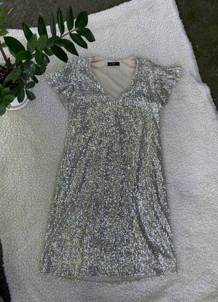 Сяюча сукня сріблясна золотиста в паєтки коротка міні святкова сияющее платье в паетки плаття мини короткое праздничное серебряное золотистое