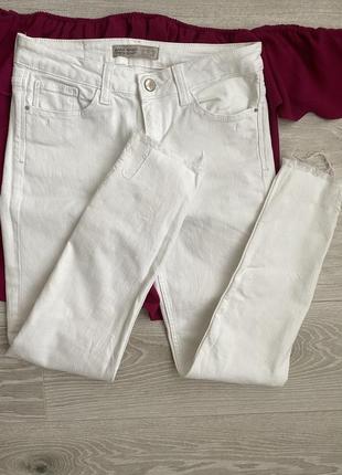 Білі джинси ,брендові джинси,літні джинси ,джинси завуженні4 фото