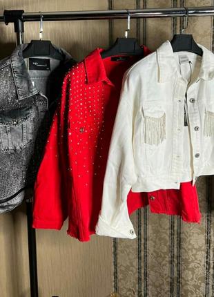 Жикарные джинсовки, турция,высокое качество,стразы.