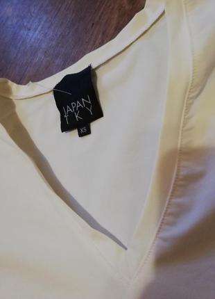 Футболка блуза дизайнерська молочна короткий рукав japan tky