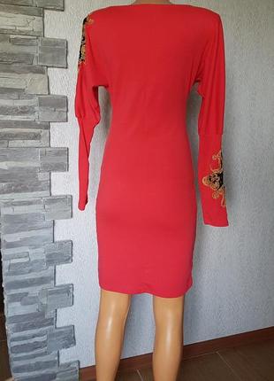 Стильное женское платье 4