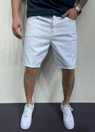 Шорти