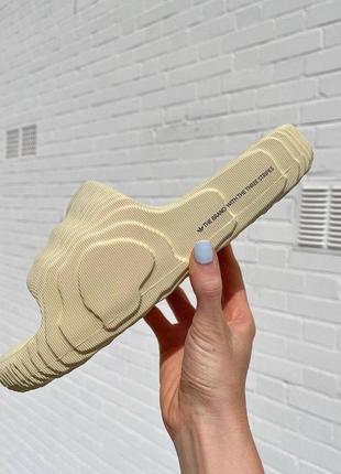 Тапочки adidas yeezy adilette slide desert beige