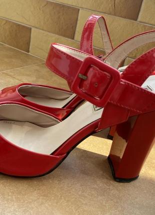 Lino marano/босоніжки/червоні босоніжки/класичні босоніжки