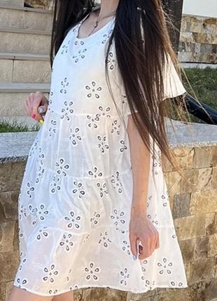Біле натуральне квіткове плаття h&m, mango bershka