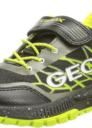 Geox j tuono кроссовки детские 31й размер.