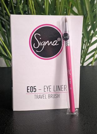 Тревел кисть для підводки очей sigma eyeliner travel size brush e05 pink