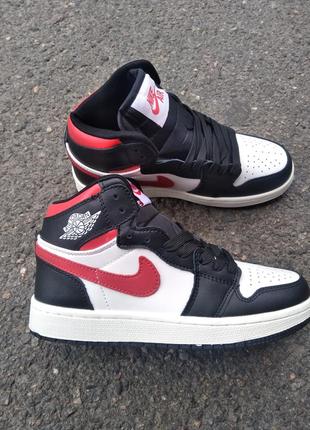 Кроссовки подростковые nike air jordan 1