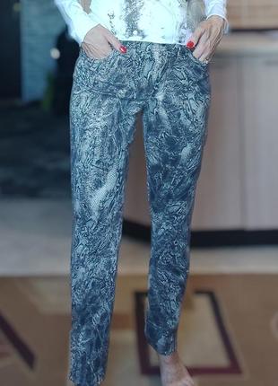 Акцентні котонові штани, джинси р. s-m, принт пітон4 фото