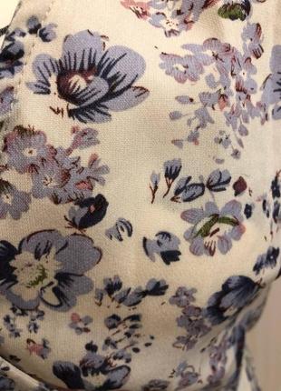 Шикарное платье на запах missguided, нежный цветочный принт9 фото