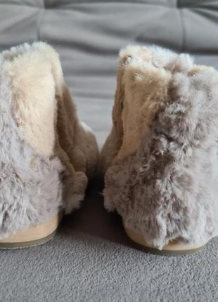 Детские меховые ботинки zara baby для девочки6 фото