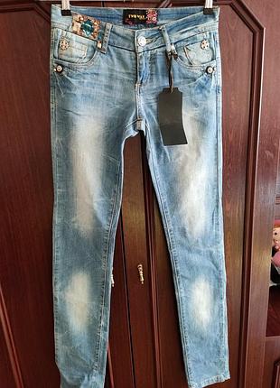 Розпродаж джинси