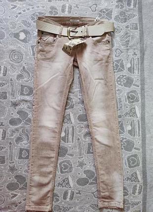 Розпродаж джинси