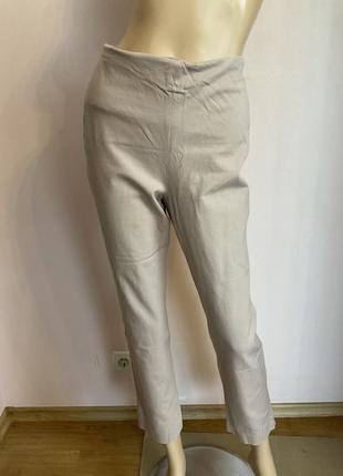 Пудрові бавовняні завужені штани з еластамом /44/brend h& m