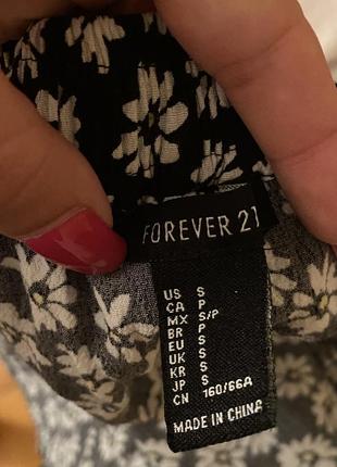 Легенькі шорти forever21 у квіточку🌼7 фото