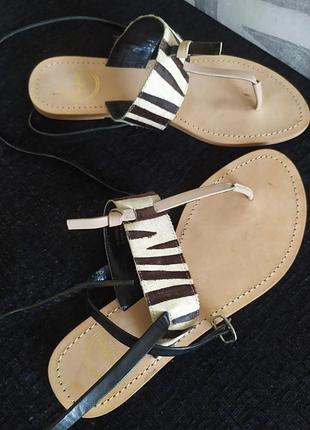 Брендові босоніжки