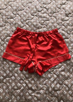 Атласні шортики