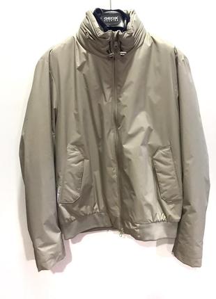 Оригінальна чоловіча куртка geox