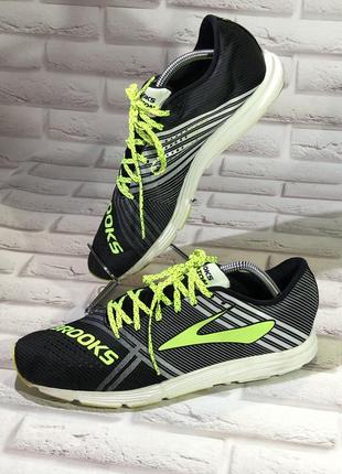 Кросівки brooks