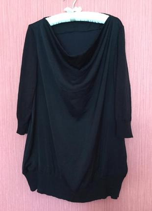 Стильна чорна блуза