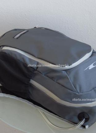 Рюкзак с гидрантом на 2л мото вело серый crane австрия