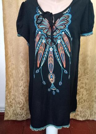 Супер-платтячко з вишивкою