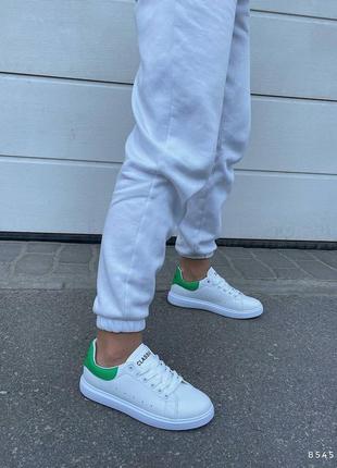 Кроссовки кеды на высокой подошве танкетке платформе массивной стен смит с зеленой пяткой