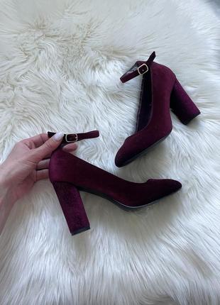 Велюрові туфельки