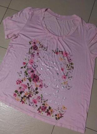 Розовая футболочка с цветочным принтом большого 22 размера1 фото