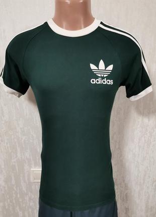 Adidas мужская футболка