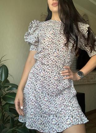 Дуже гарна сукня