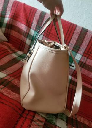 Пудрова сумка сумочка в стилі michael kors4 фото