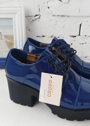 Лакові тефли cropp