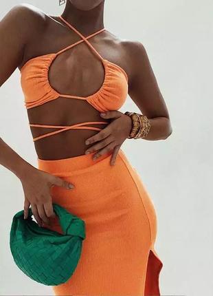 Комплект оранжевый юбка и топ летний костюм