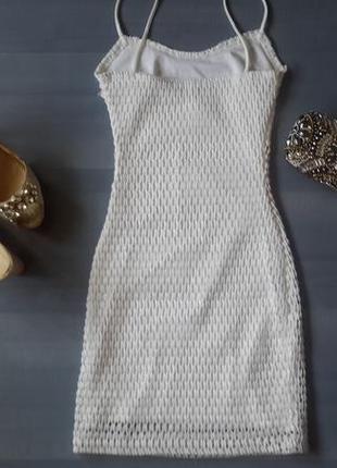 Эксклюзивное белое платье-бюстье2 фото