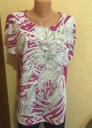 Футболка з принтом