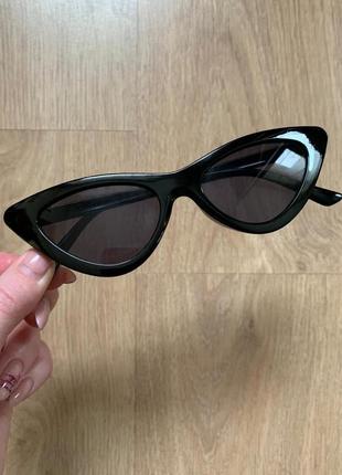 Стильні вузькі сонцезахисні окуляри лисички2 фото