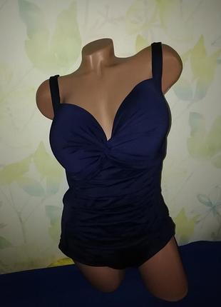 Красивый цельный купальник uk 20 eur 48