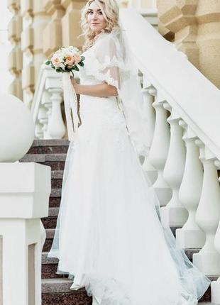 Весільна сукня