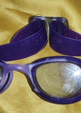 Фирменний спорт окуляри для плавання.napapijri.1 фото