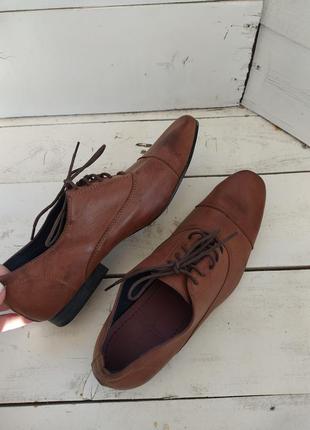 Нові чоловічі шкіряні оксфорди броги туфлі topman 42-432 фото