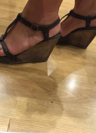 Босоніжки шкіра, дуже витончні