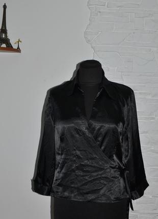 Трендова базова чорна шовковиста блузка  falcata4 фото
